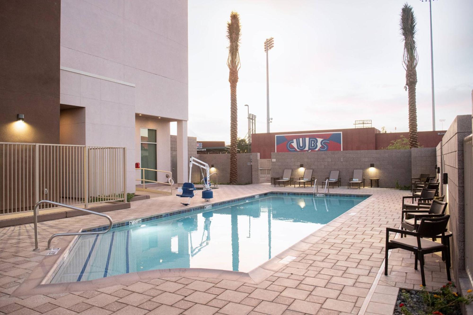 Courtyard By Marriott Mesa At Wrigleyville West מראה חיצוני תמונה