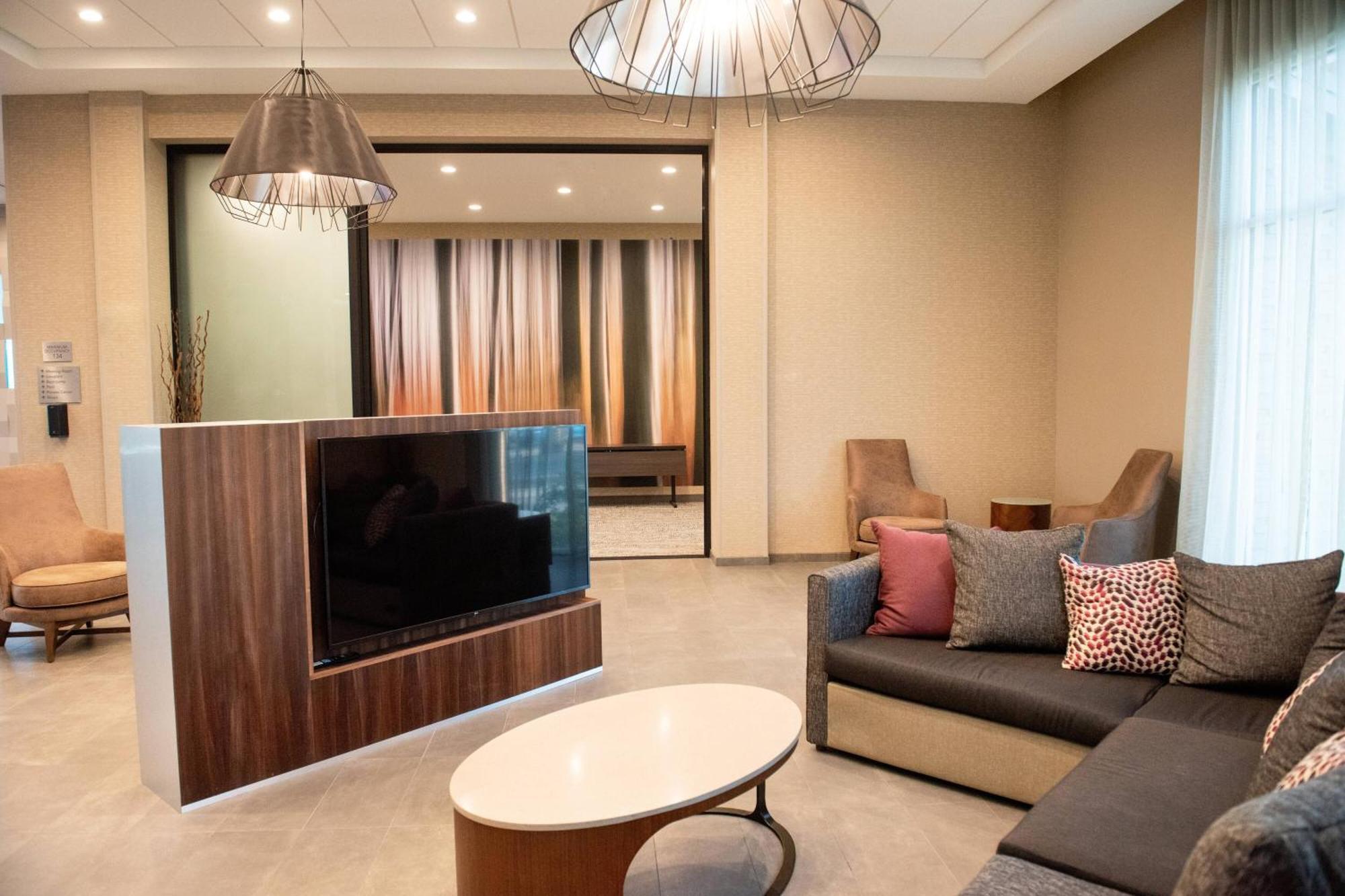 Courtyard By Marriott Mesa At Wrigleyville West מראה חיצוני תמונה