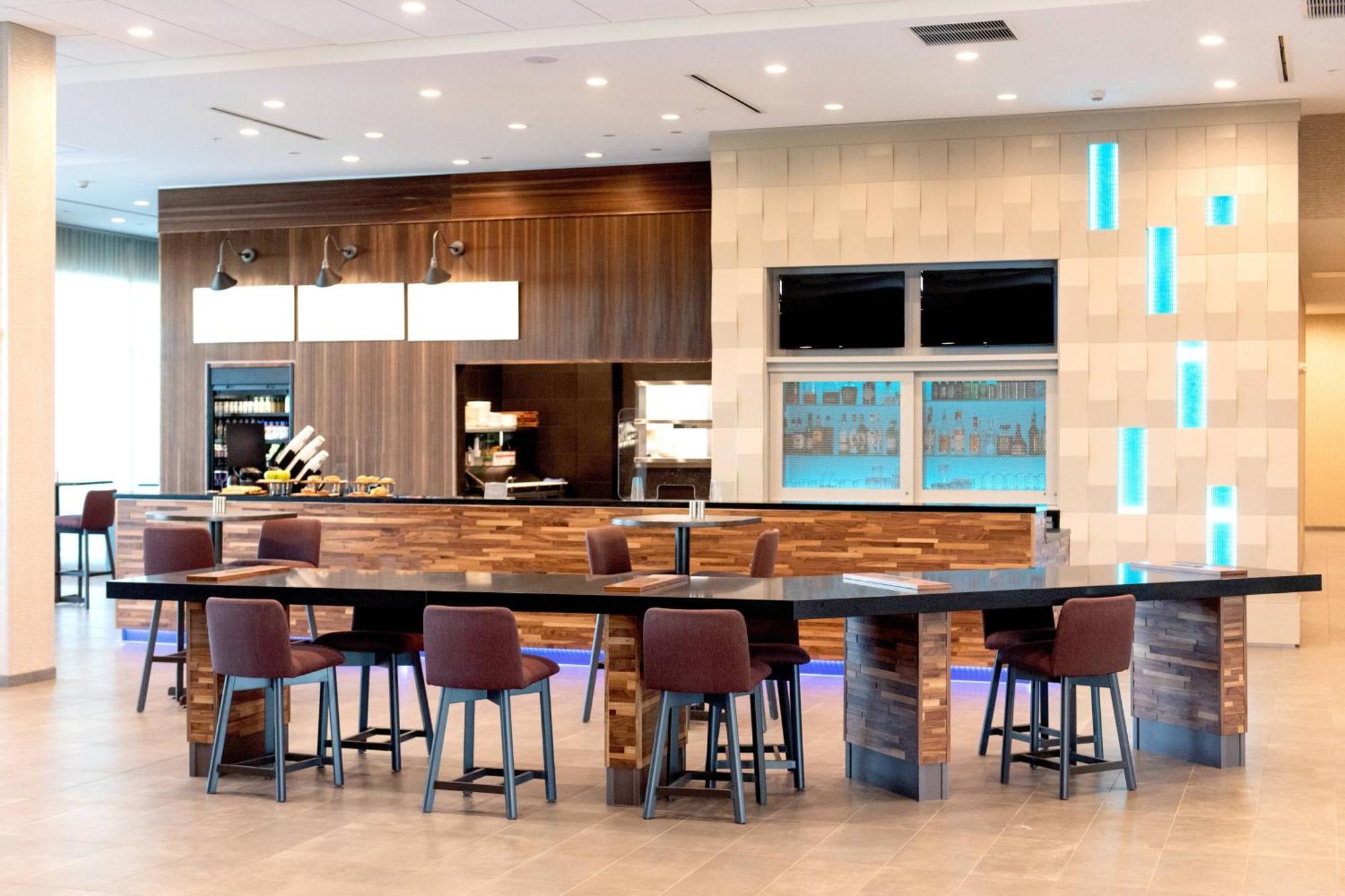 Courtyard By Marriott Mesa At Wrigleyville West מראה חיצוני תמונה